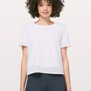 LULULEMON Stripe In Stride Short Sleeve White Womens Size 4